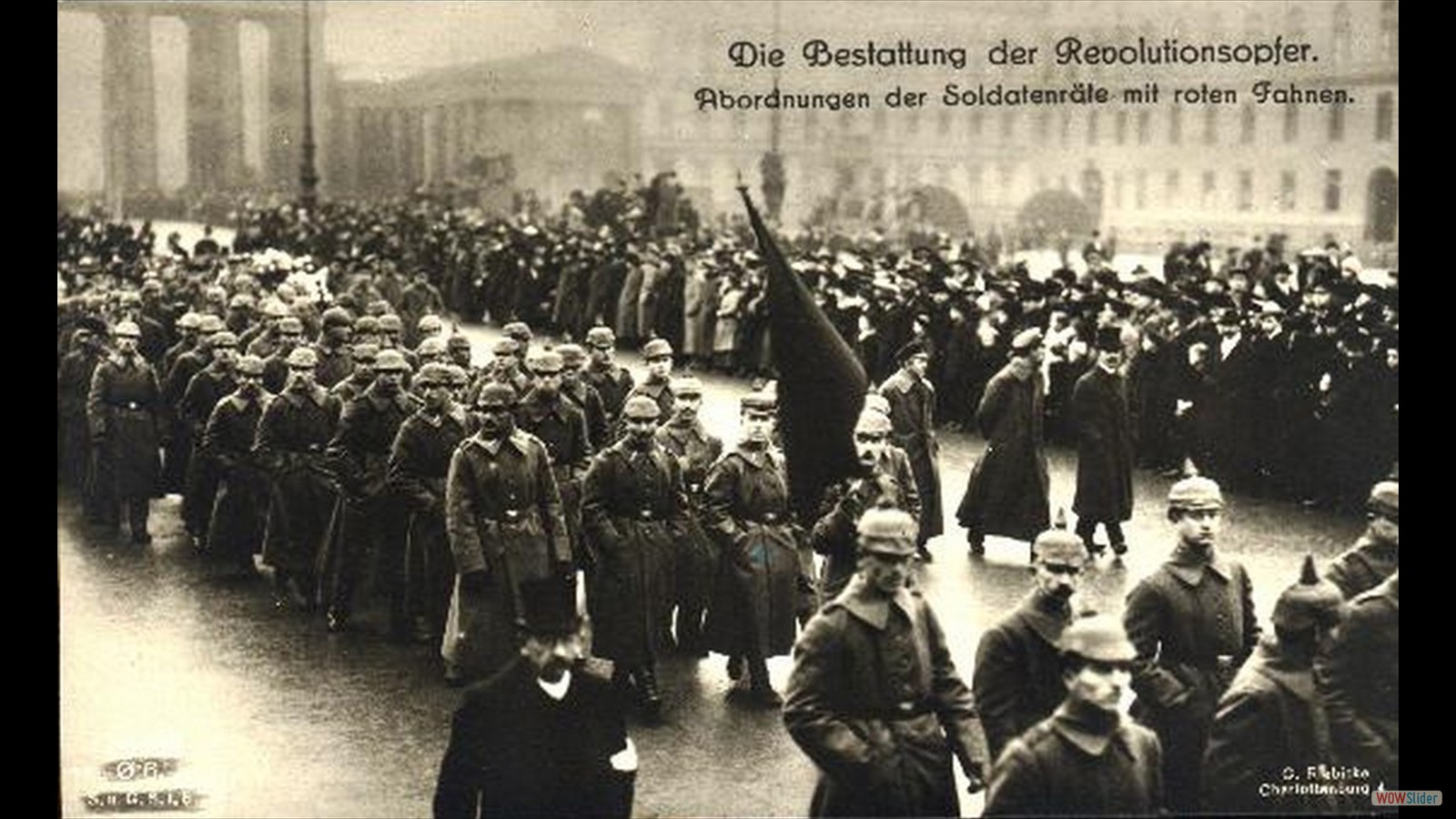 20 novembre 1918 funerali delle vittime della rivoluzione del novembre 1918a