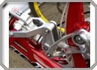 Detalhe da suspens�o das novas Schinww e Yeti DH