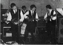 THE BEATLES EN THE CAVERN YA CON RINGO INCLUIDO