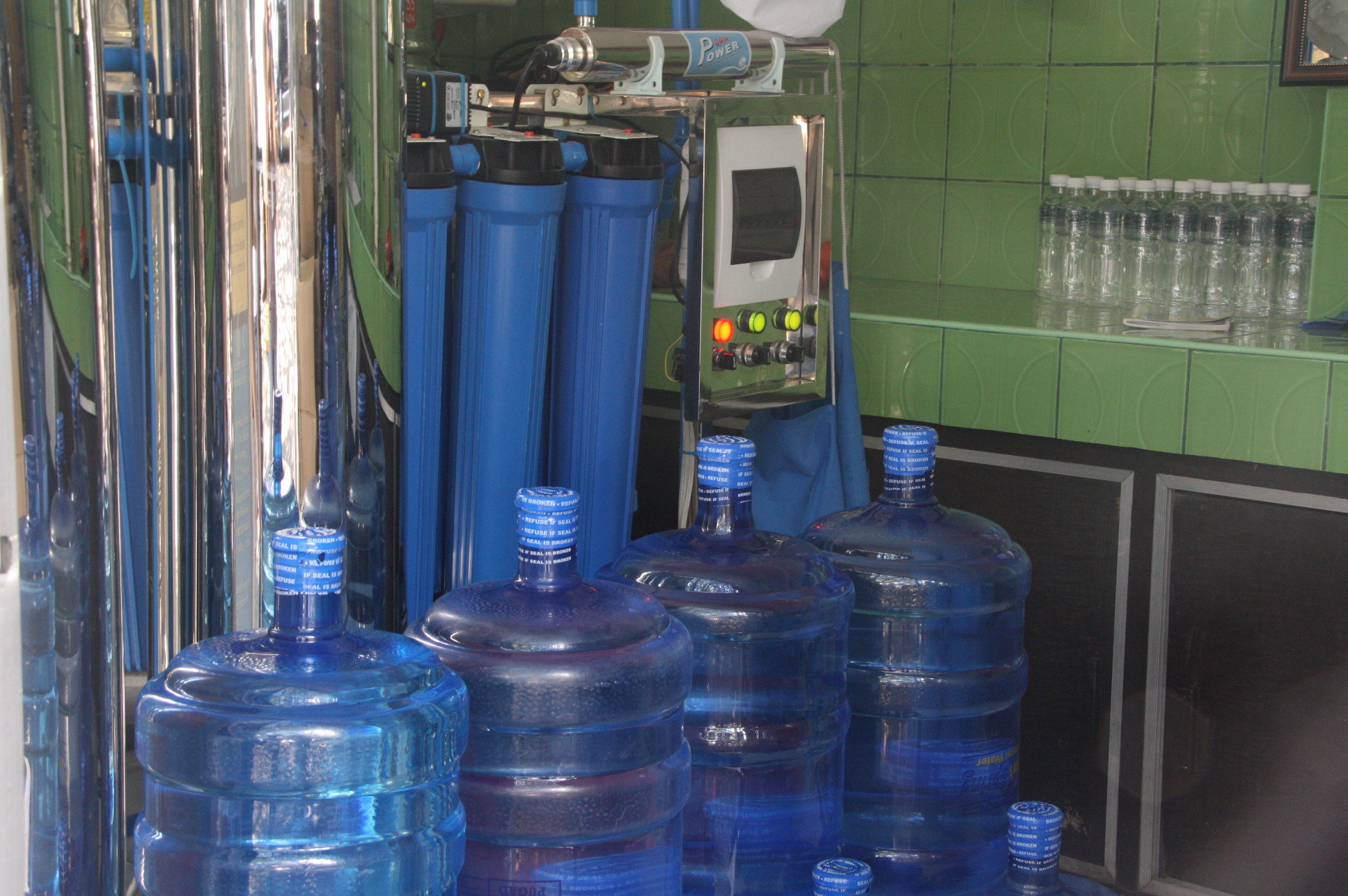 water refilling station