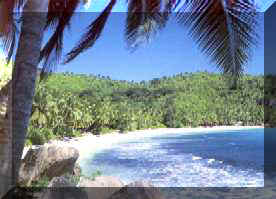 Anse Takamaka beach