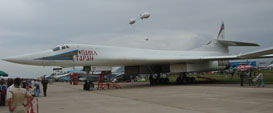 TU-160 Bombardero con el radio de alcance m�s largo en el mundo.