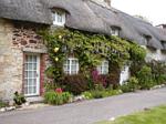 quaint_thatched_cottage_villages