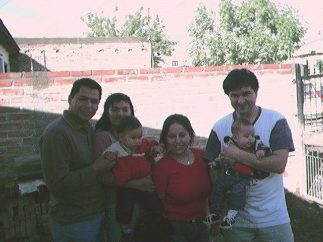Mi hermano luis a mi derecha con mi cu�ada y mi sobrino Diego Ignacio
