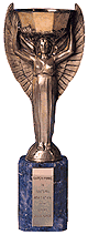 Foto: Coppa Rimet -  Il trofeo assegnato ai vincitori delle edizioni disputatesi dal 1930 al 1970