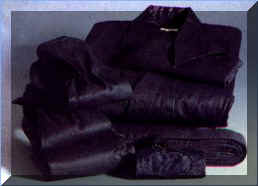 suit6.jpg (11935 bytes)