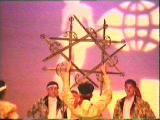 danse d'&eacute;p&eacute;es