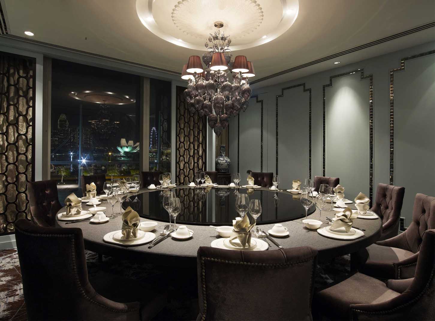 Image of the Emperor's table private dining suite.