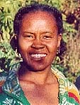 Madagascar ouest : photos des peuples malgaches : femme Sakalava 