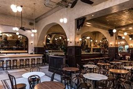 https://media-cdn.tripadvisor.com/media/photo-f/12/06/9e/a6/dinning-room.jpg