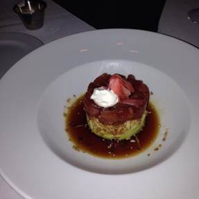 https://media-cdn.tripadvisor.com/media/photo-s/0a/1b/9f/5a/una-excelente-comida.jpg