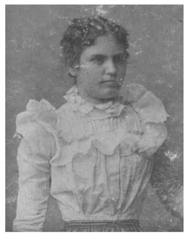 Sarah Senora Larrimore Holden