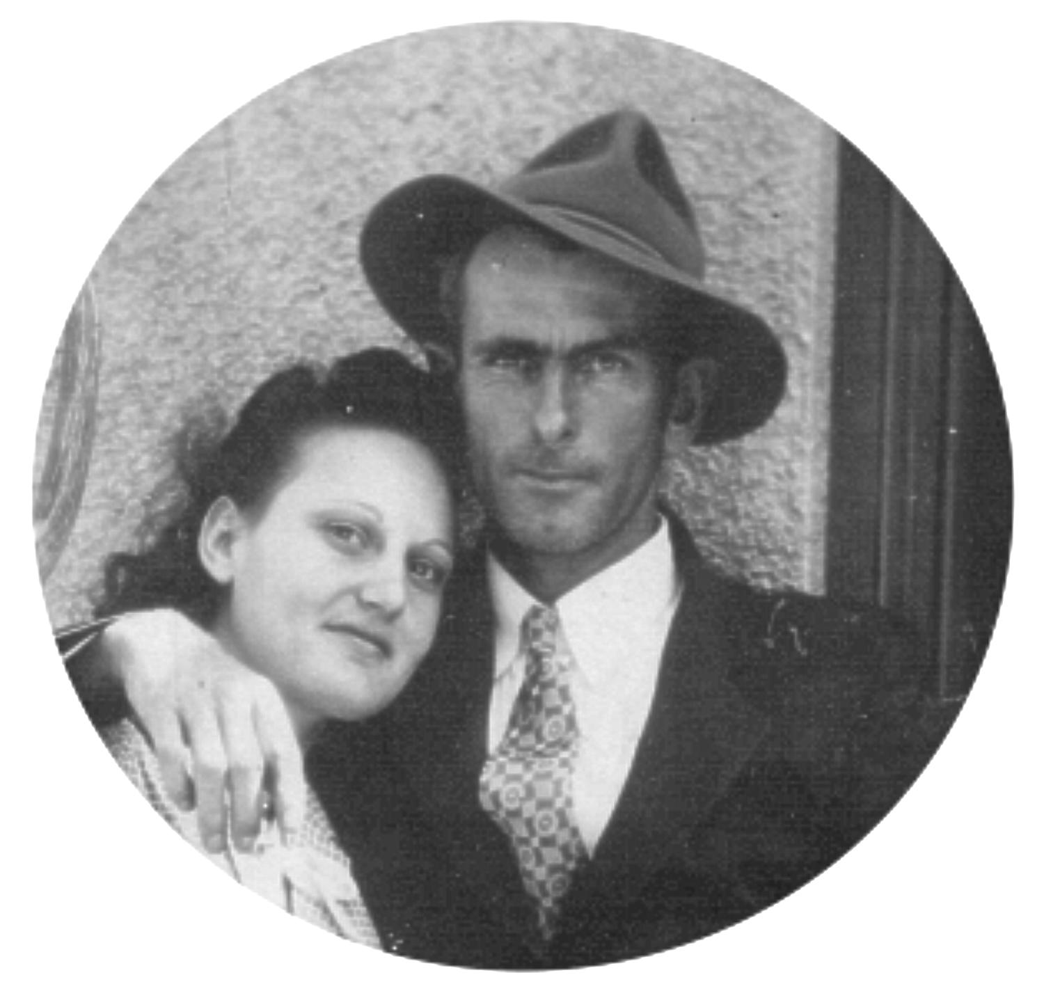 Dan Pat Holden and Hazel Grace Brunson Holden.&nbsp; Picture taken circa 1940.