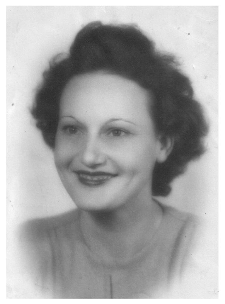 Hazel Grace Brunson Holden at 20 years of age.