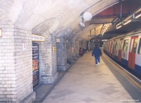 Great Portland Street (Metropolitan & Circle Lines) &copy; UrbanRail.Net