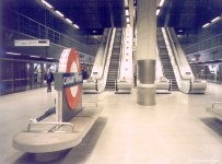 Canary Wharf (Jubilee Line) &copy; UrbanRail.Net
