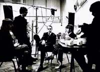George <martin com os Beatles