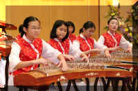 guzheng-sg7.jpg (38597 bytes)