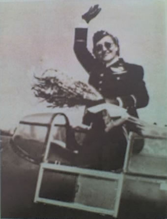 Aviadora Cianciarullo, a su llegada a Mor&oacute;n