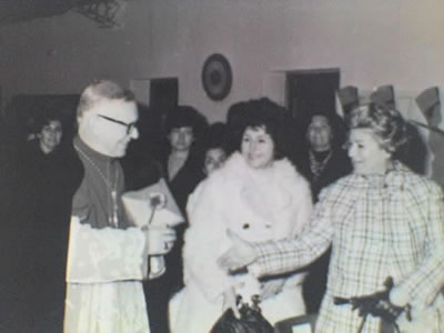 Monse&ntilde;or Raspanti en acto del 17 de agosto, 1968