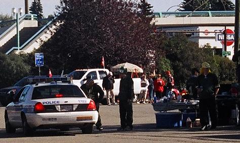 All units respond to a 10-57 - Public Display of Eskimoism