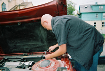 Stil trying to remove the battery...