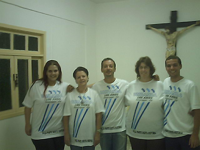 Membros da AESTUG comemoram o lan�amento das Camisas do Centen�rio - Clique para Ver as Fotos