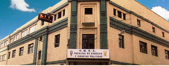EDIFICIO DE LA CARRERA DE DERECHO
c/ Loaysa esq. final Potosi, La Paz, Bolivia.
Universidad Mayor de san Andres (UMSA)
Ver mapa, direccion, telefonos, fax y correos.