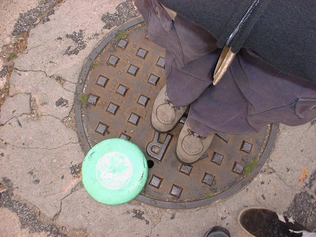 Urban Frisbee Golfer