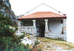 Capela de San Sebastián do Pico Sacro (c) H. Neira 1998