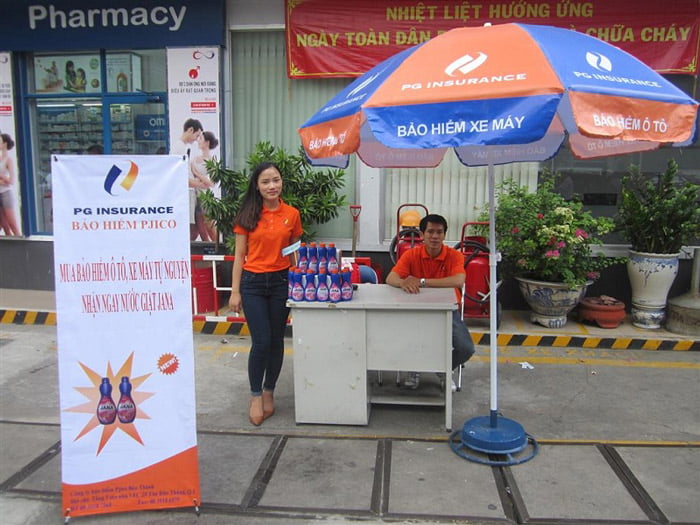 Mua bảo hiểm xe máy ở các đại lý bảo hiểm