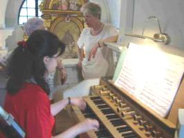 image069