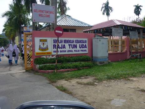 https://belimbingislam.files.wordpress.com/2009/11/p1020467.jpg