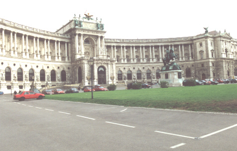 Heldenplatz