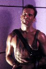 Bruce Willis � o detetive John McClane na trilogia Duro de Matar
