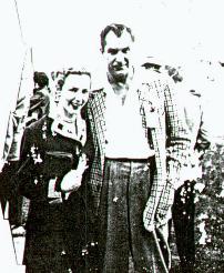 Piper Laurie and Vincent Price