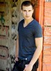 photo Cody Linley