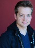 photo Jason Earles