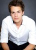 photo Johnny Simmons