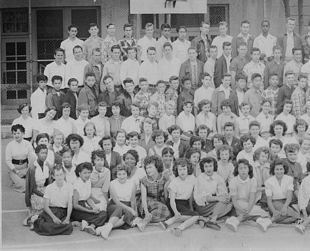 1952