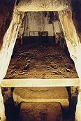 hieroglyphic inscriptions, Packal's Tomb