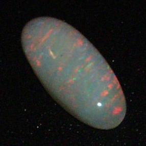 Precious opal, 4.38 cts