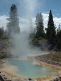 Nos premiers fumeroles, bassin de sulfure � West Thumb