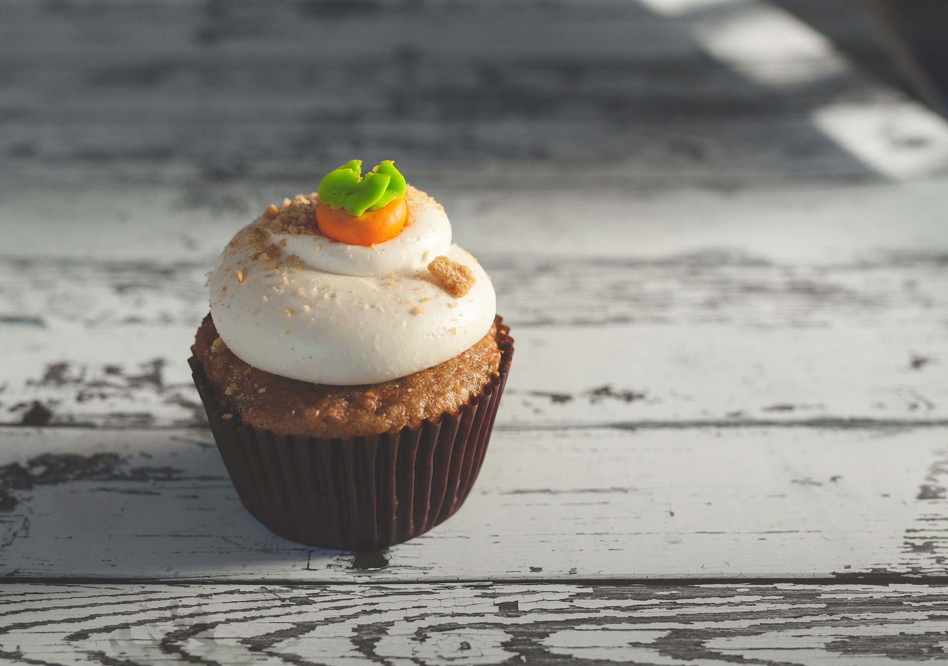 carrot cake muffin