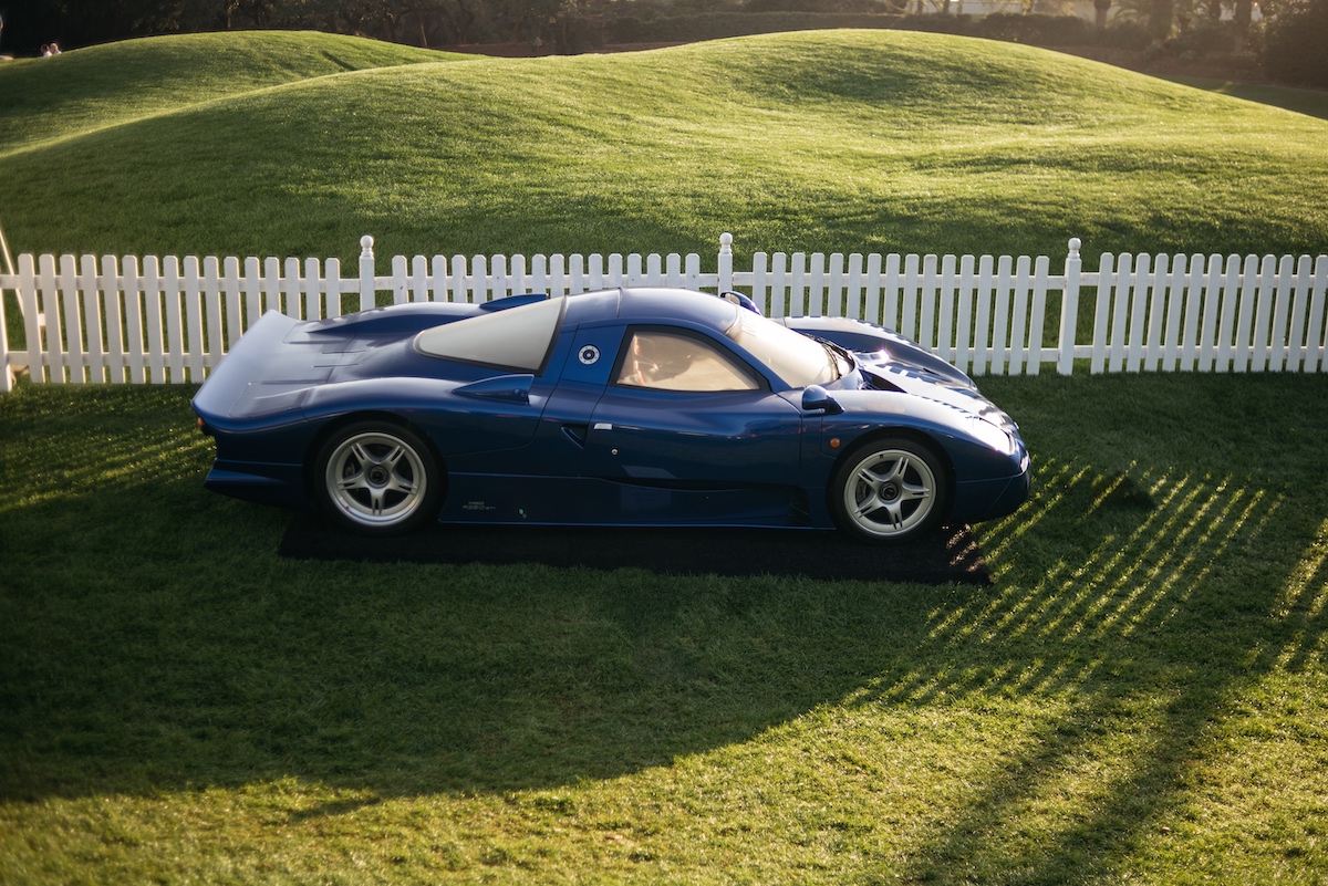 Nissan R390 GT1