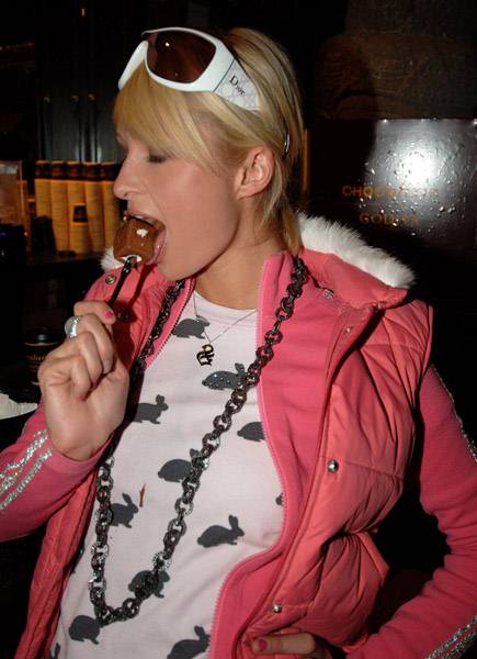 paris_hilton_lollypop.jpg 37.9K