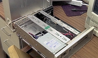 DV5.jpg (100715 bytes)