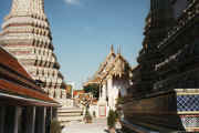 thai43.jpg (74657 Byte)