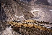 Kagbeni in the distance