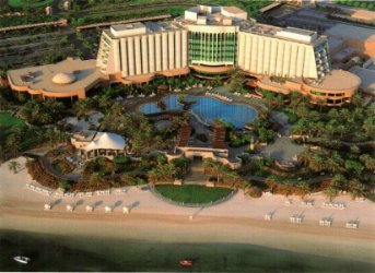 O luxuoso hotel Meridiene, onde os jogos estão acontecendo